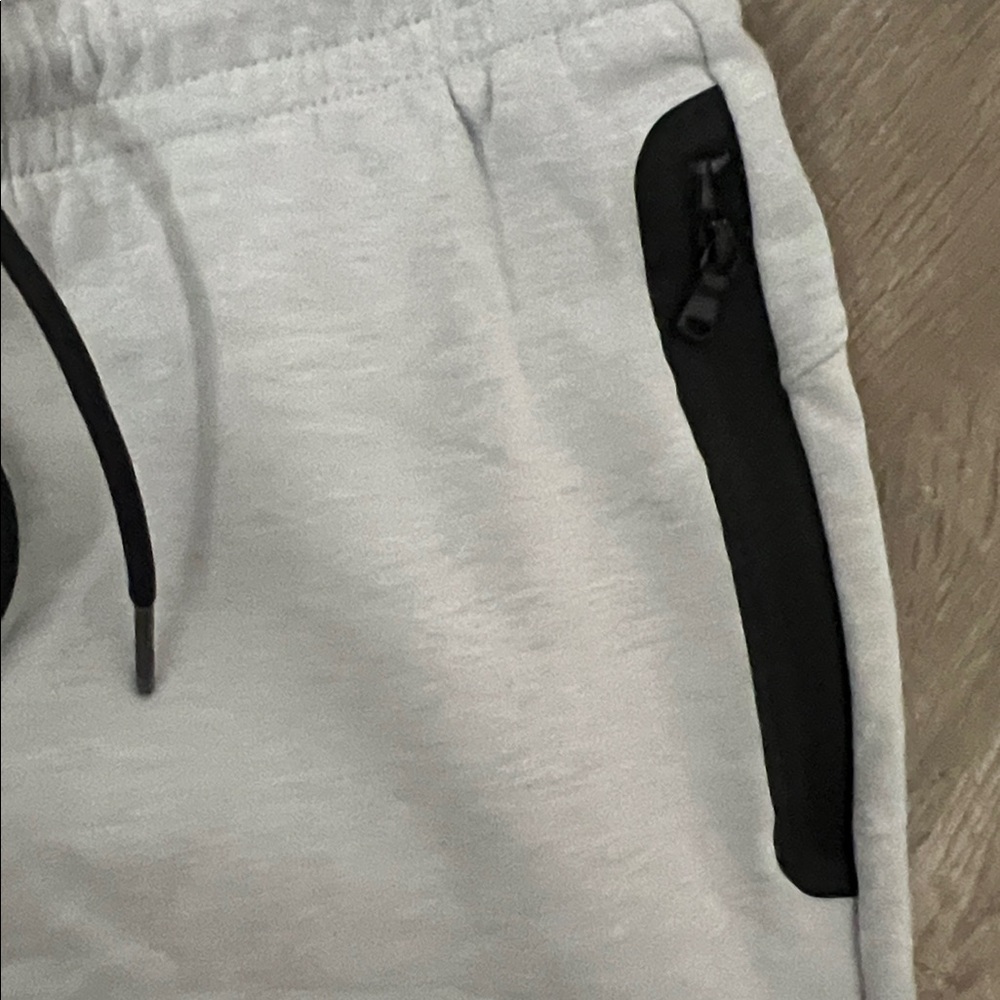 Old Navy Light Gray Joggers with Black Details - Picture 3 of 4